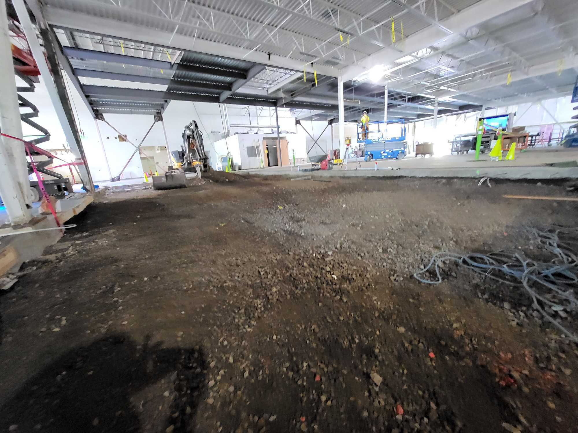 North Valley Complex - Image 11