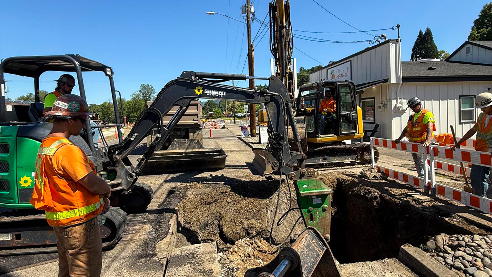 Evergreen Lodge - Slide 3