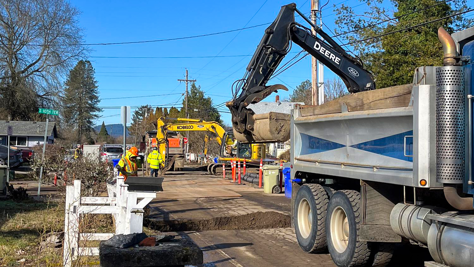 Evergreen Lodge - Slide 3