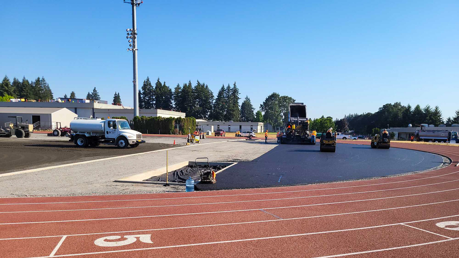 Evergreen Lodge - Slide 6