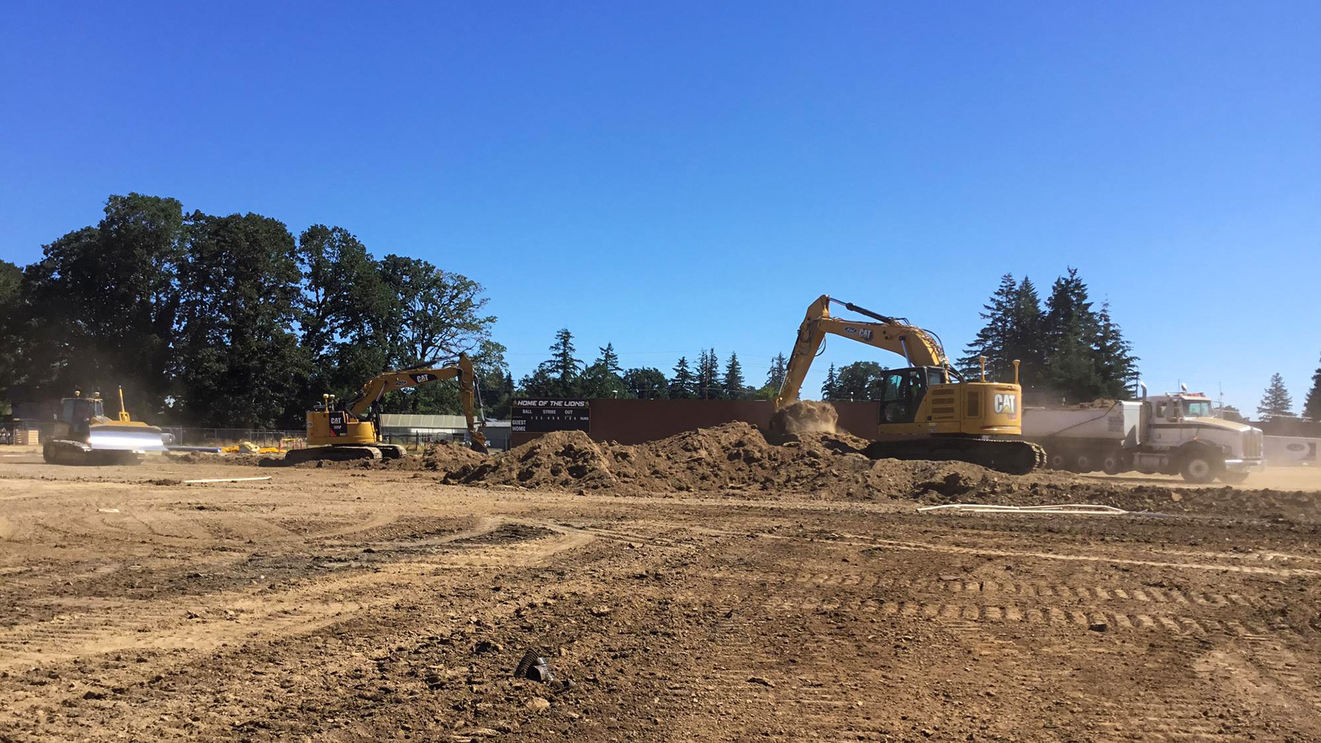 Evergreen Lodge - Slide 1