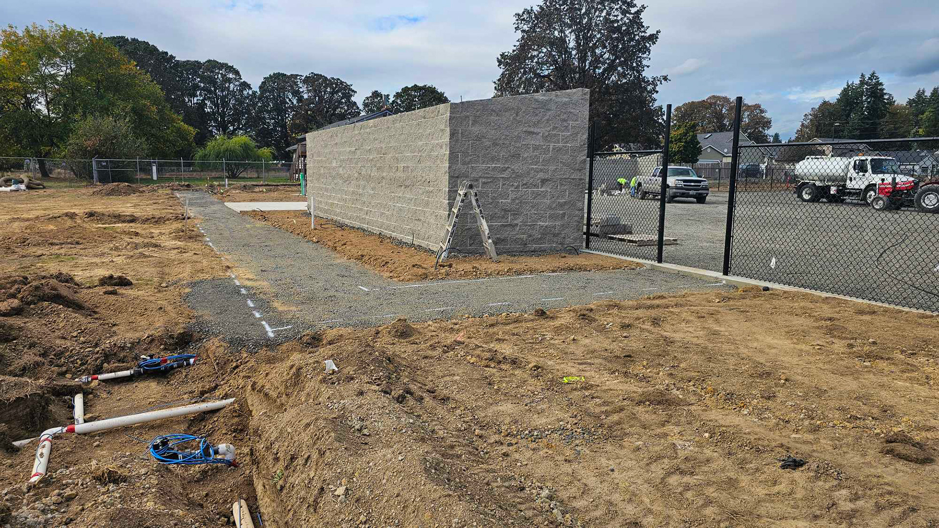 Evergreen Lodge - Slide 5