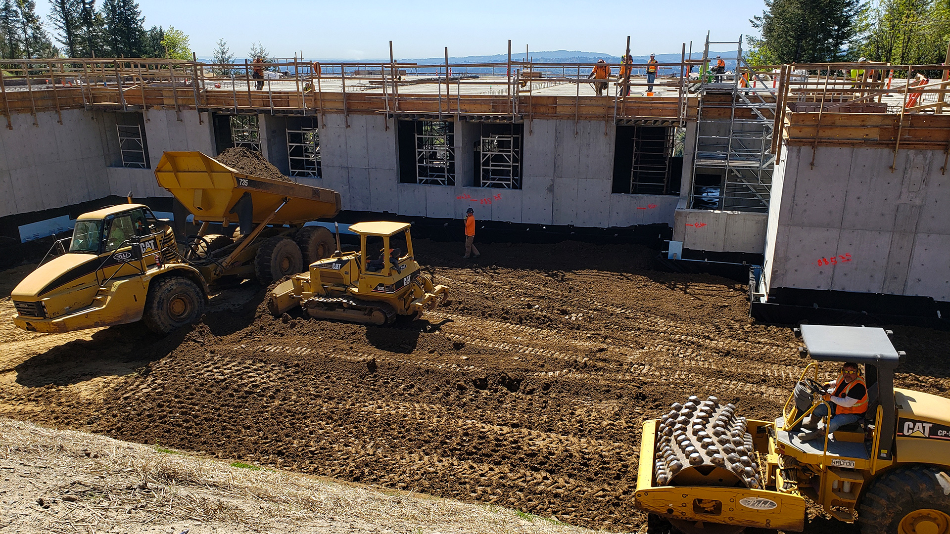 Evergreen Lodge - Slide 3