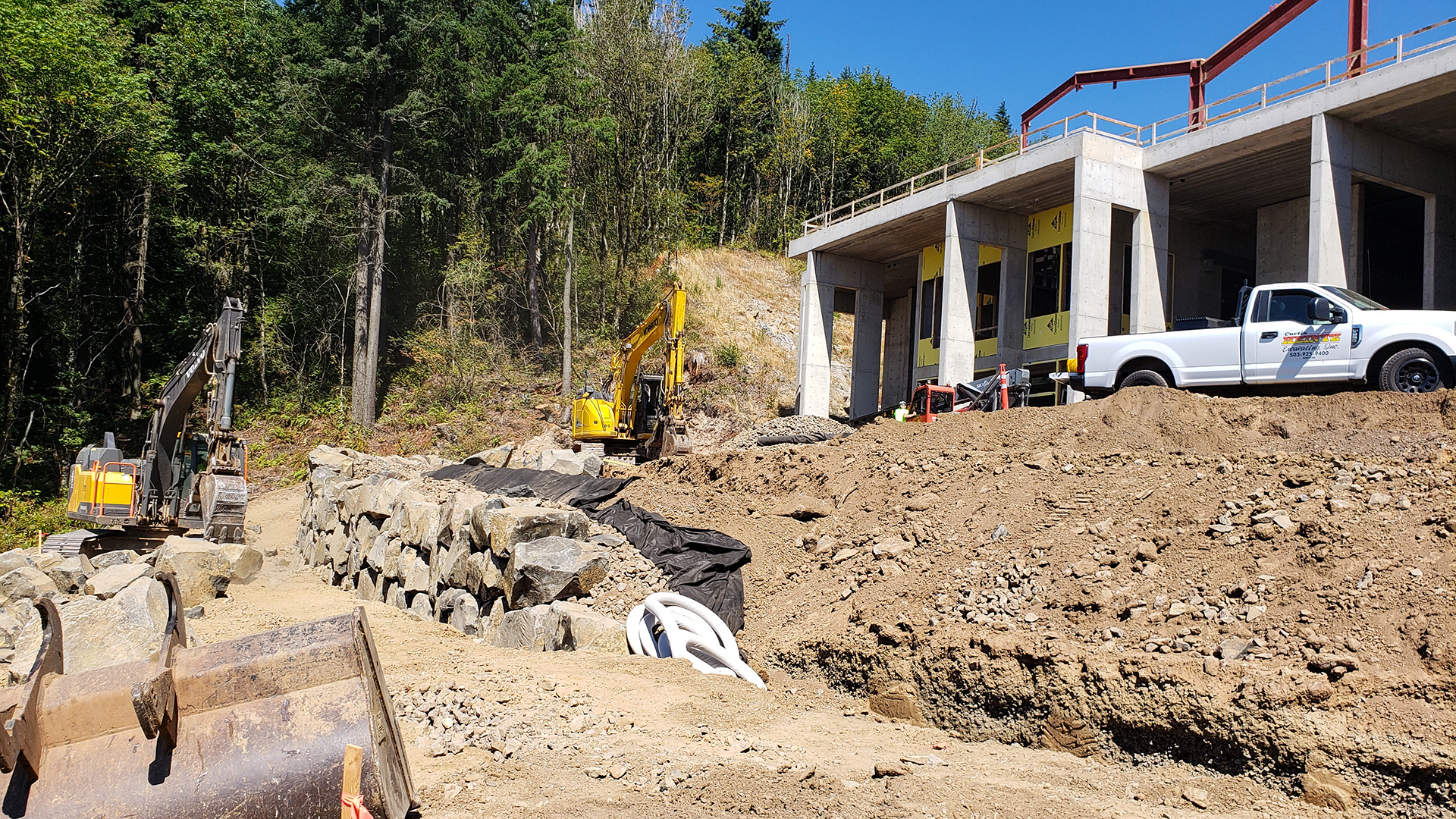 Evergreen Lodge - Slide 3